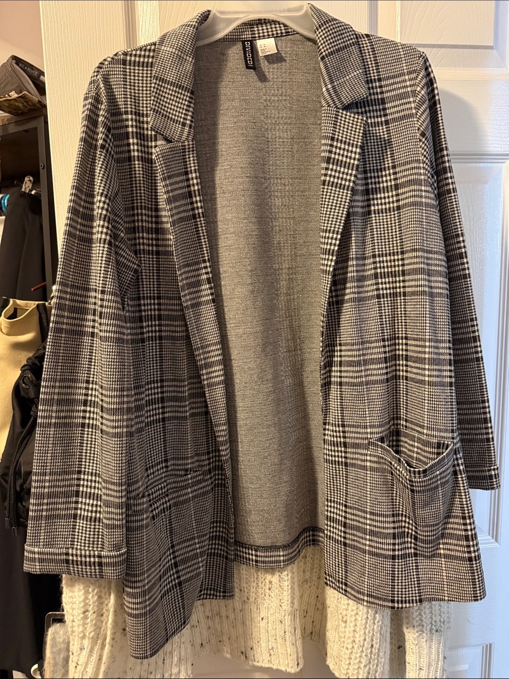 H&M Black and Gray Plaid Open-Front Blazer